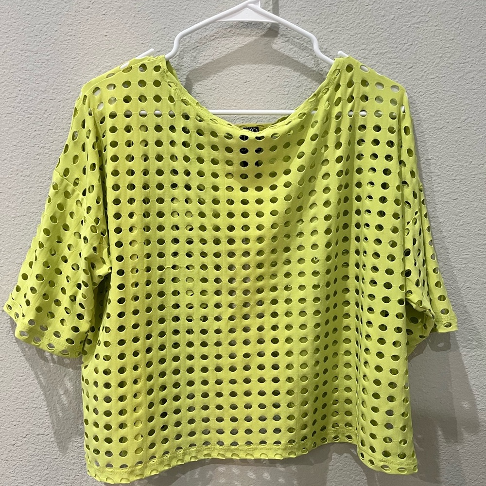 CLARA SUNWOO Lime Short Sleeve Top